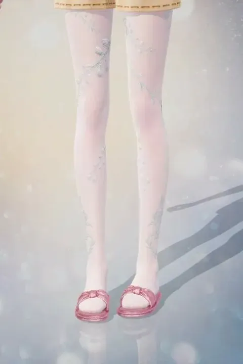 Floral Notes: Tangled Dreams